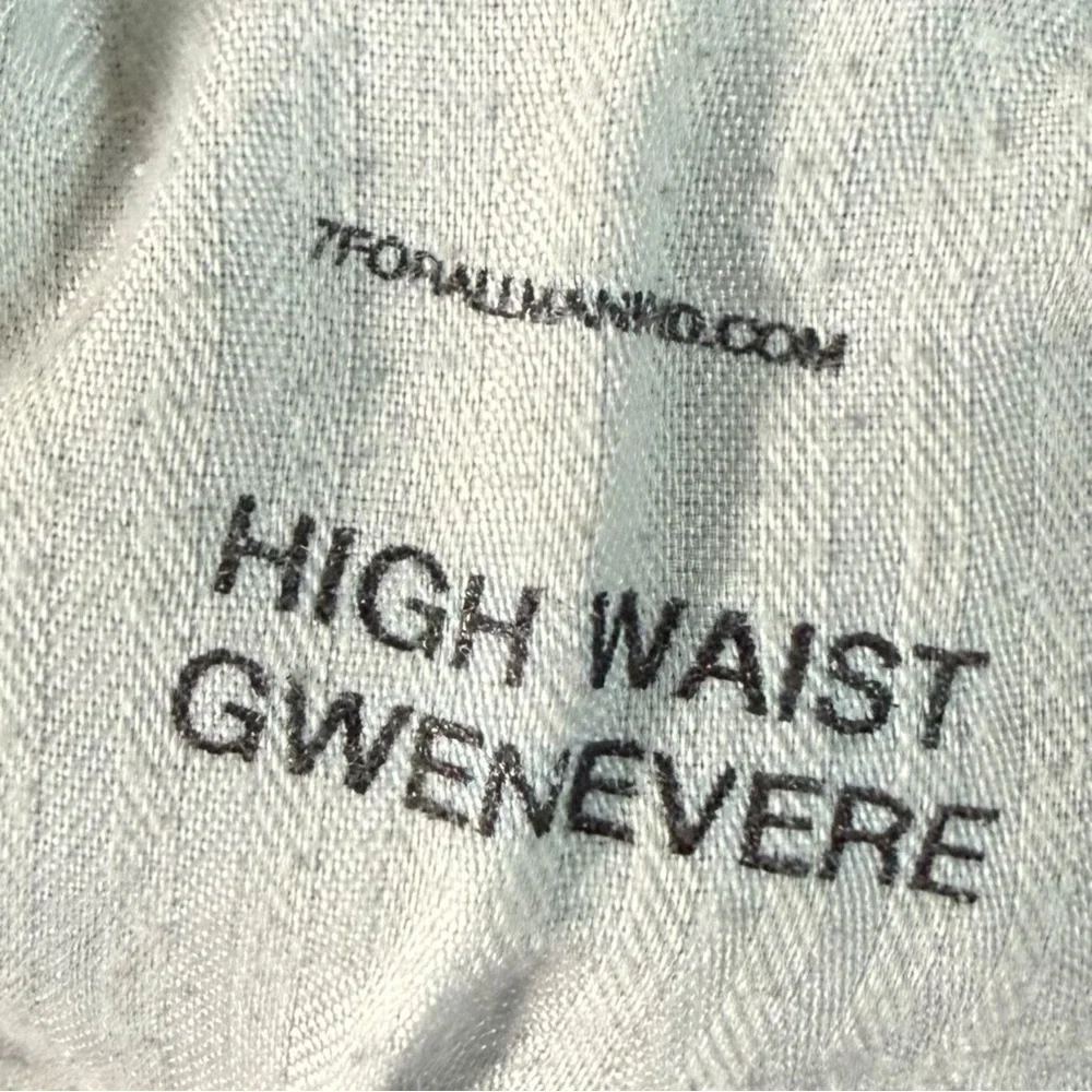 7 For All Mankind Women’s High Waist Gwenevere Skinny Jeans Medium Wash Size 32 - Picture 3 of 10